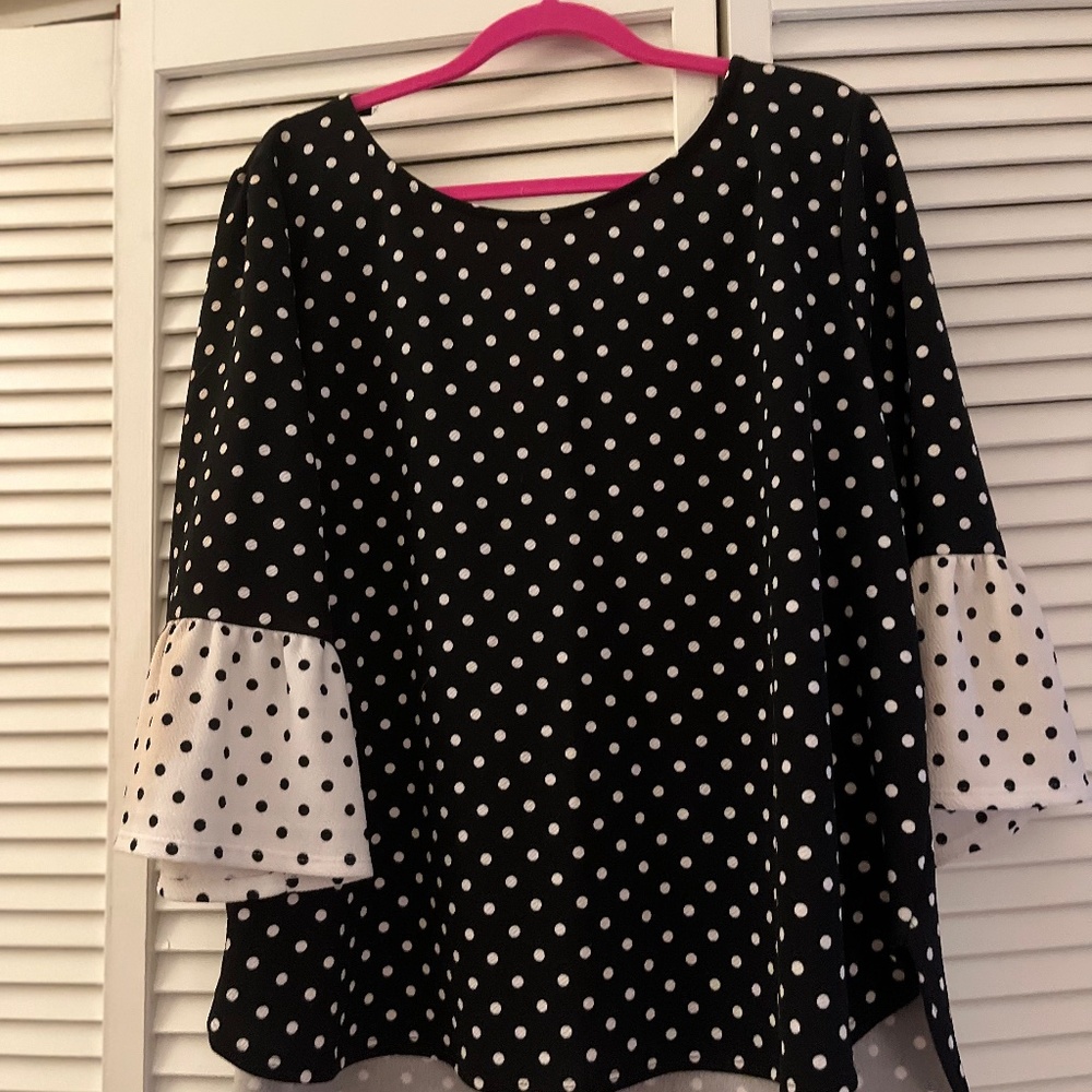Polka dot top plus size 3x